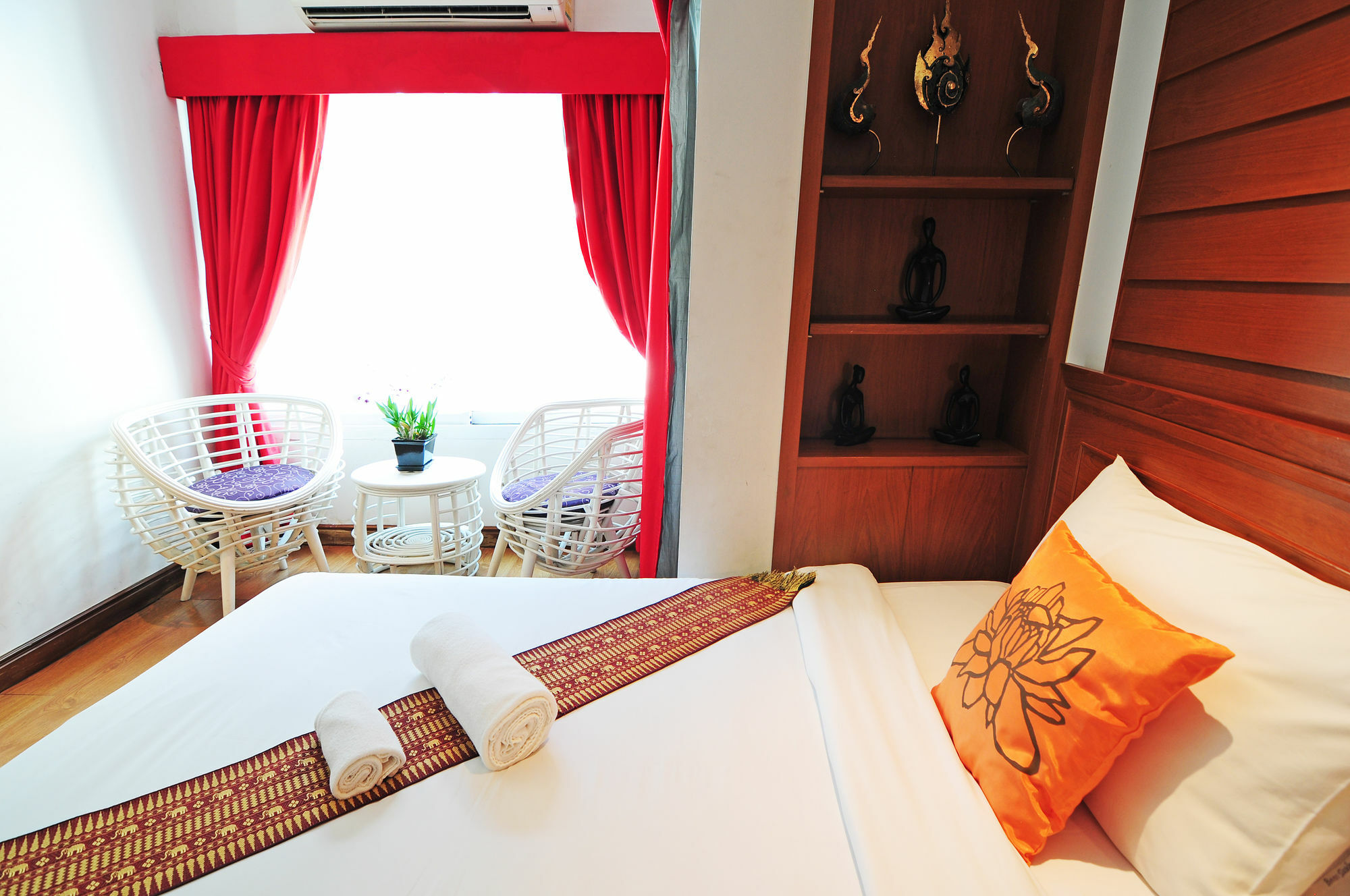 Baan Sukhumvit Soi 18 Hotell Bangkok Eksteriør bilde